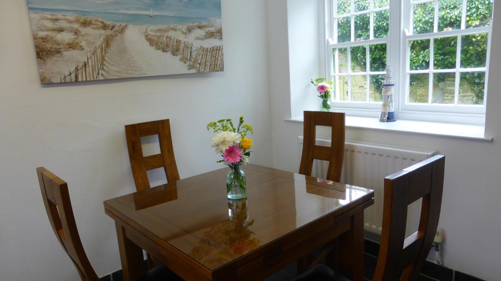 East Titchberry - Thatched Charm In Rural North Devon Ferienhaus